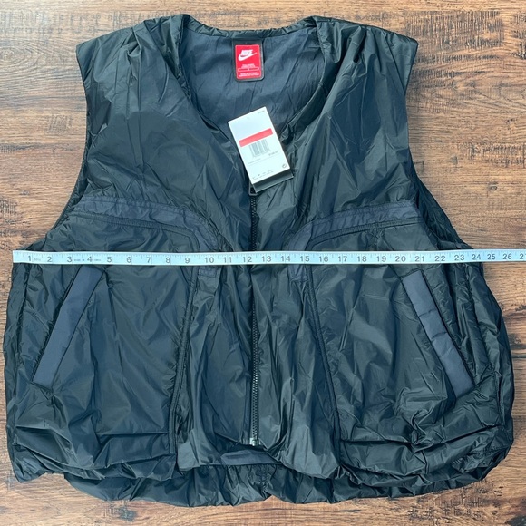 Nike Tech Woven Vest ‘Black’ (size mens L-Tall) - Picture 2 of 8